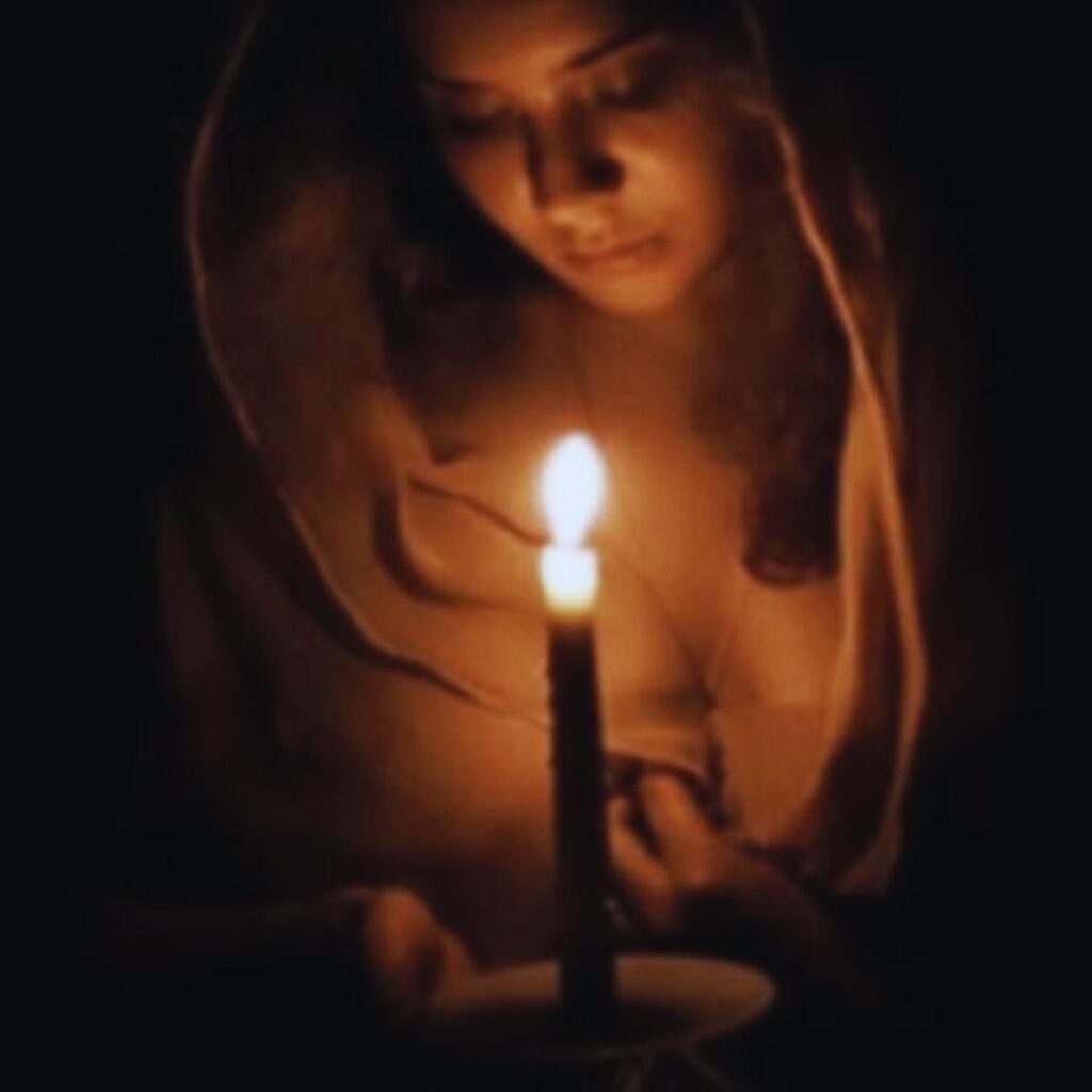 Dor-pode-nos-afastar-Deus-seu-amor-coração-ferido-criança-interior-longe-transformação-cura