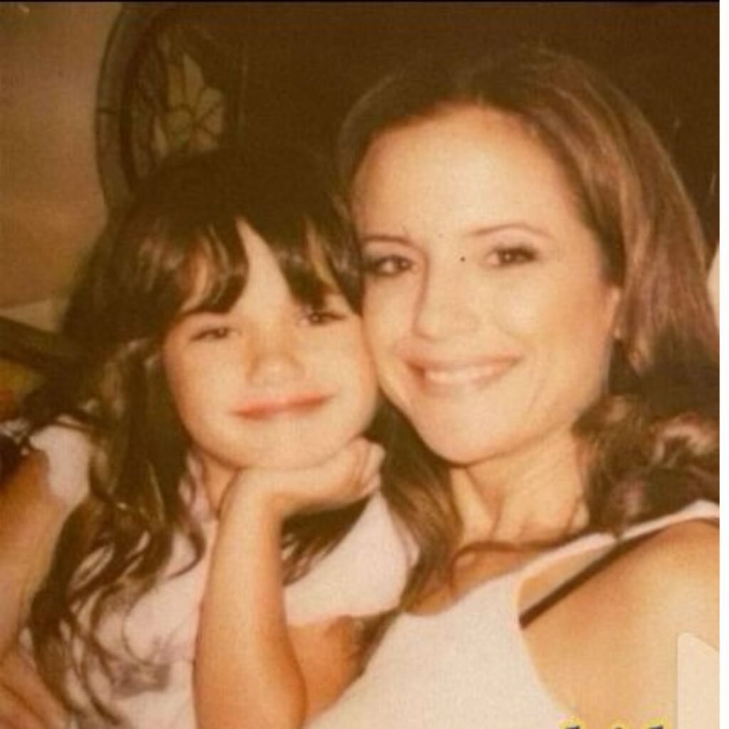 Acolhimento-autocuidado-caminho-para-cura-emocional-criança-interior-mudança-coração-oração.