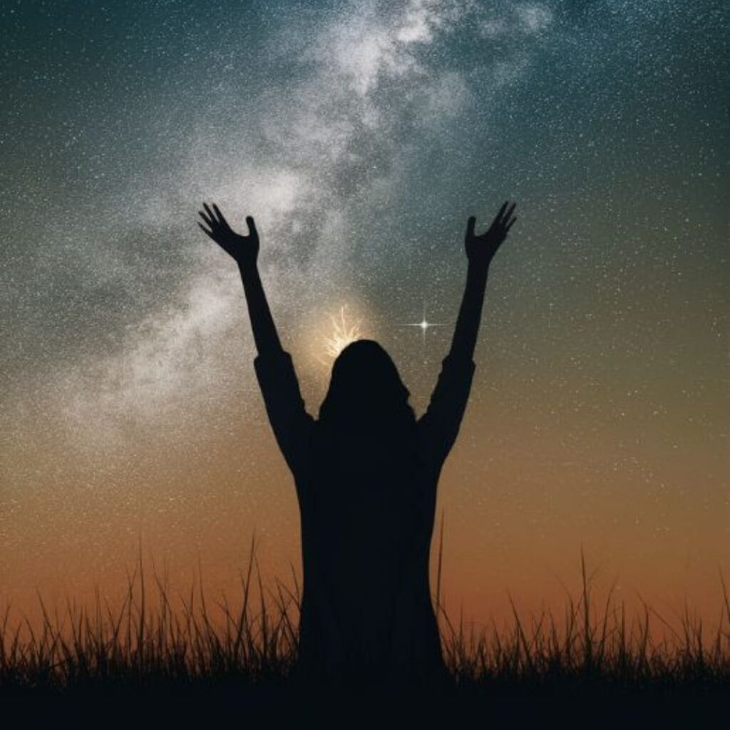 Oração-nos-fortalece-nos-momentos-fraqueza-transformação-cura-criança-interior-mudança-renovação-coração.