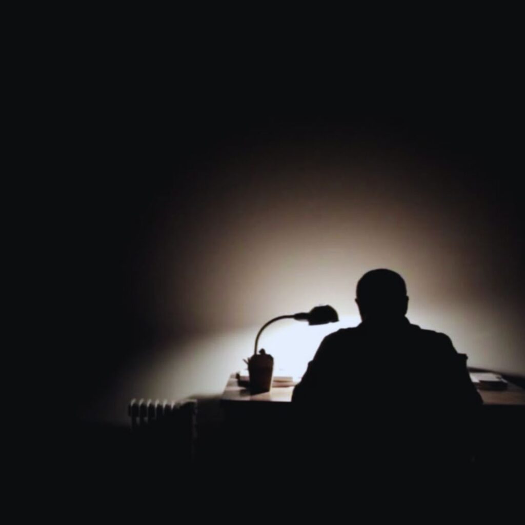 Processo-transformação-pessoal-acontece-longe-holofotes-cura-criança-interior-mudança-coração-oração-fé