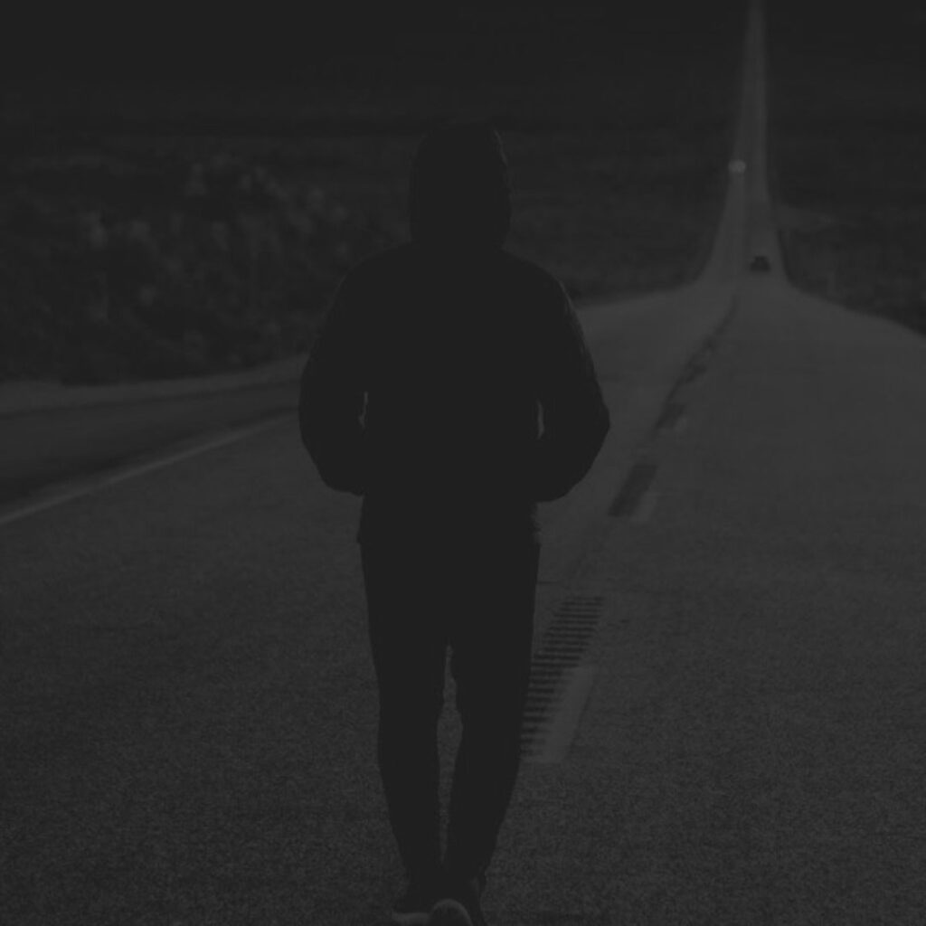 Noite-escura-alma-encontro-profundo-com-sua-dor-transformação-cura-criança-interior-mudança-acolhida-aceitação-perdão-autocompaixão-ressignificação-mudança-coração-fé-oração