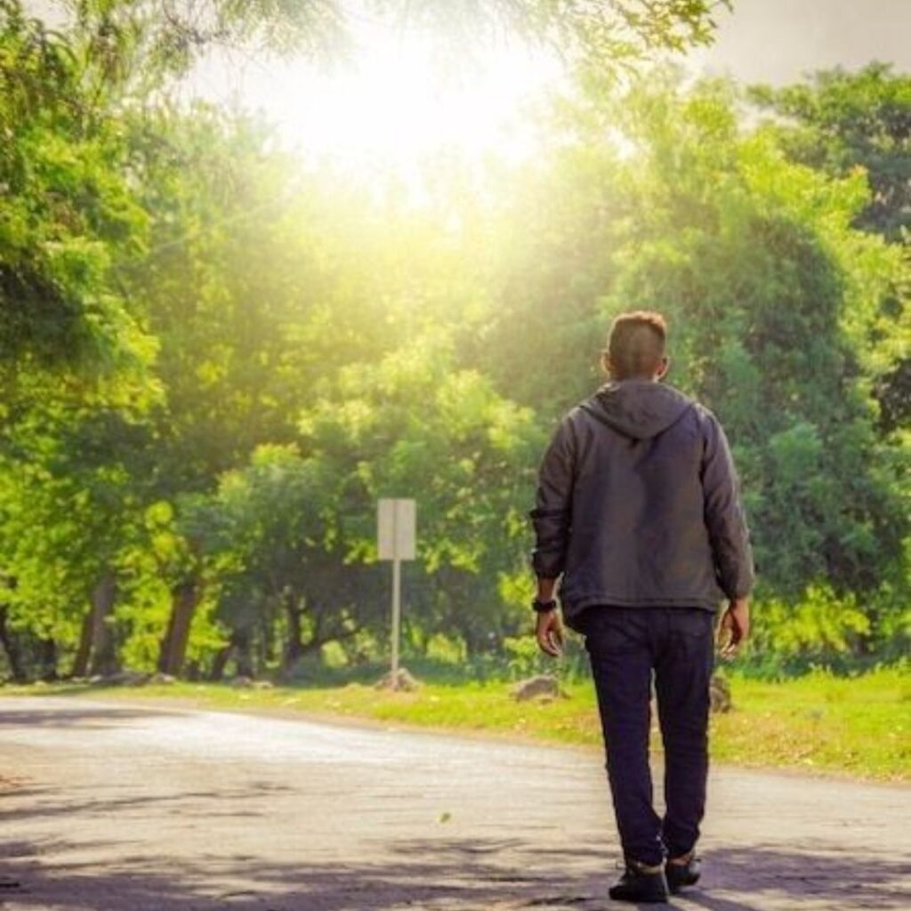 Quem-cuida-mente-fortalece-corpo-espírito-transformação-cura-criança-interior-mudança-acolhida-aceitação-perdão-autocompaixão-ressignificação-mudança-coração-fé-oração