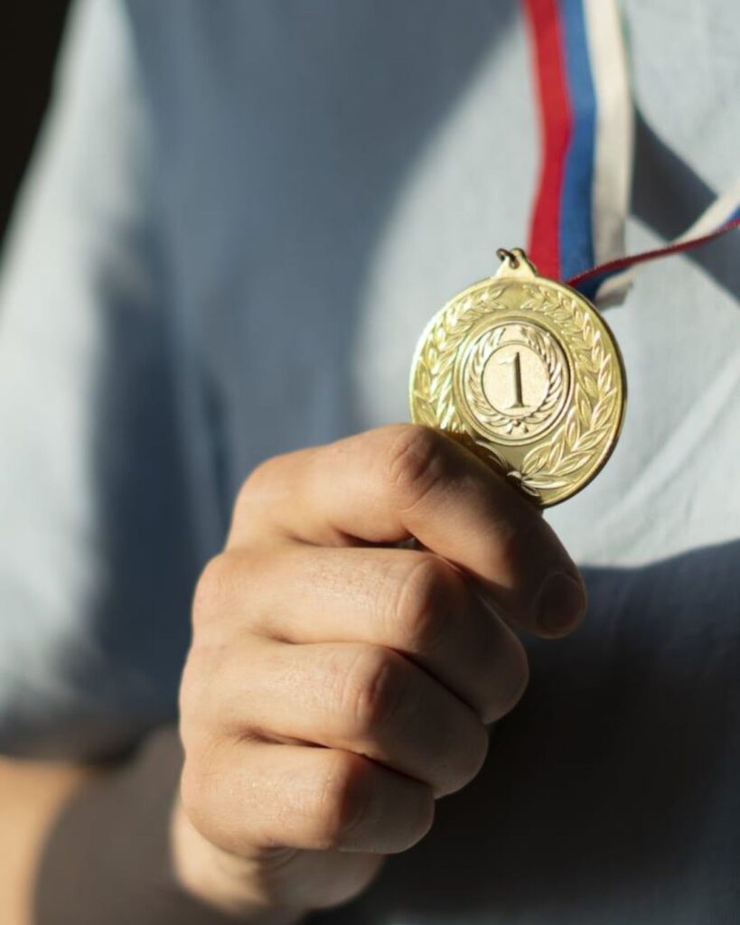 Celebre-pequenas-conquistas-transformação-cura-criança-interior-mudança-acolhida-aceitação-perdão-autocompaixão-ressignificação-mudança-coração-fé-oração