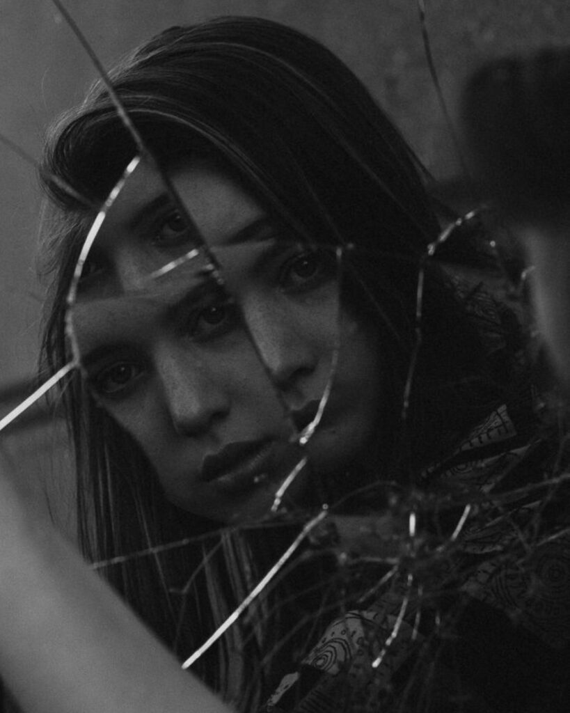 Outro-revela-ainda-precisamos-compreender-em-nós-transformação-cura-criança-interior-mudança-acolhida-aceitação-perdão-autocompaixão-ressignificação-mudança-coração-fé-oração